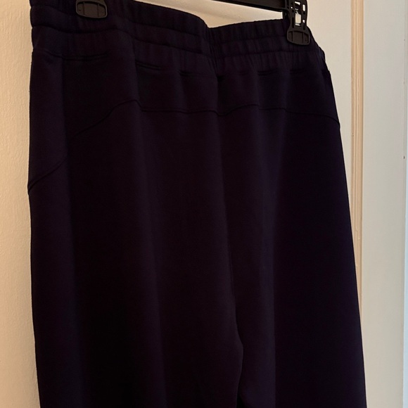 Spanx Air Essentials Pant - Picture 7 of 7